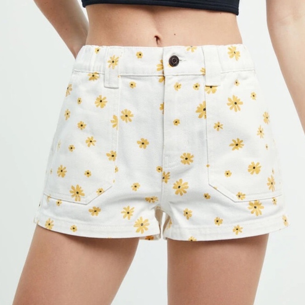 PacSun floral sunflower pull on shorts EUC